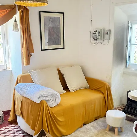 Penedo Casa Do Casal Amigo Holiday home Colares